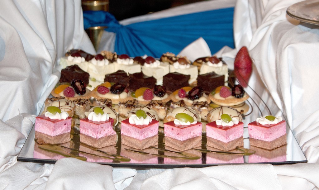 fancy-deserts_fJShn8ud